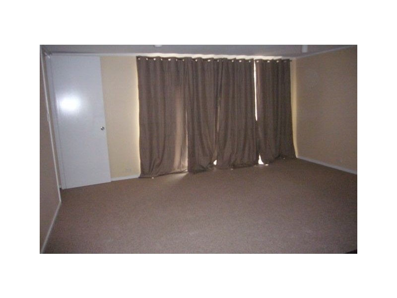 8 Dalgleish Close, Spence ACT 2615