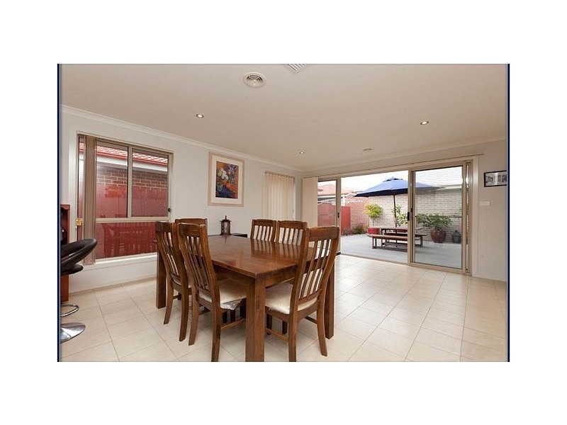 9 Olga Marsters Street, Franklin ACT 2913