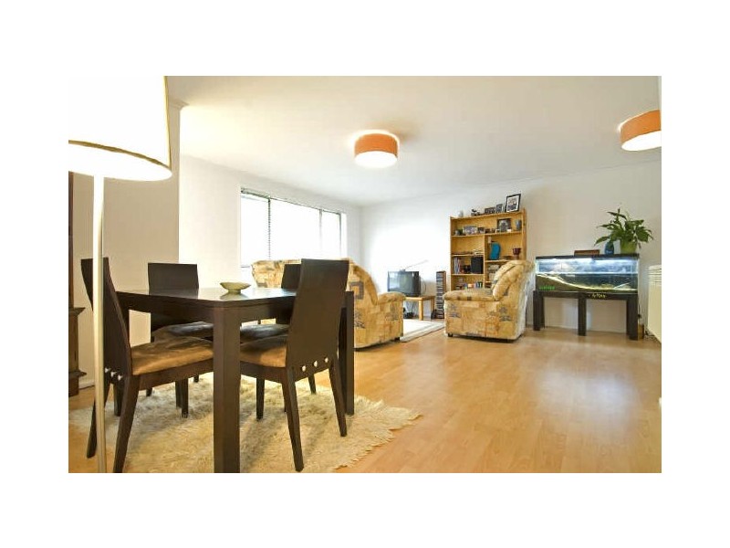 4/2 Dexter Street, Cook ACT 2614