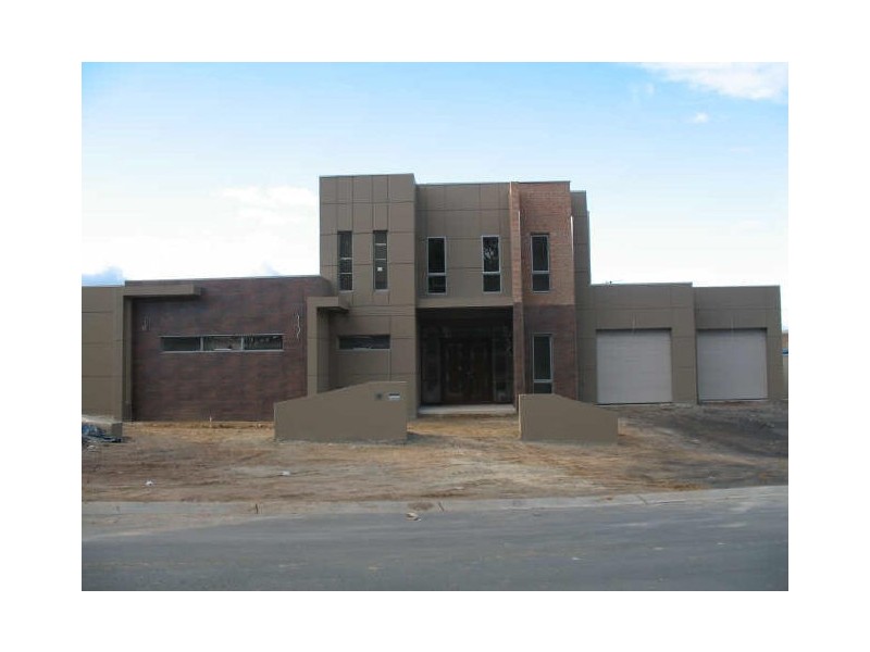 15 Linke Crescent, Bruce ACT 2617