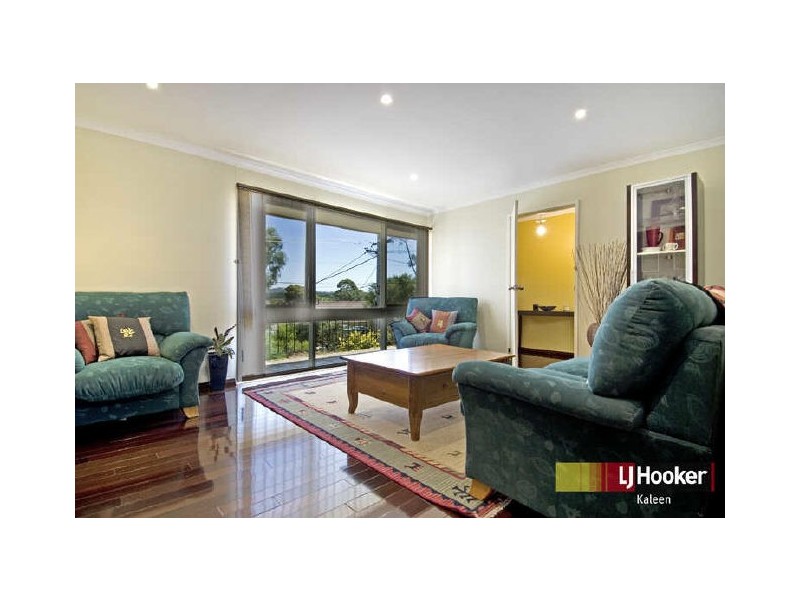 14 Phoenix Place, Giralang ACT 2617