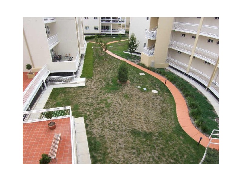 111/68 Hardwick Crescent, Holt ACT 2615