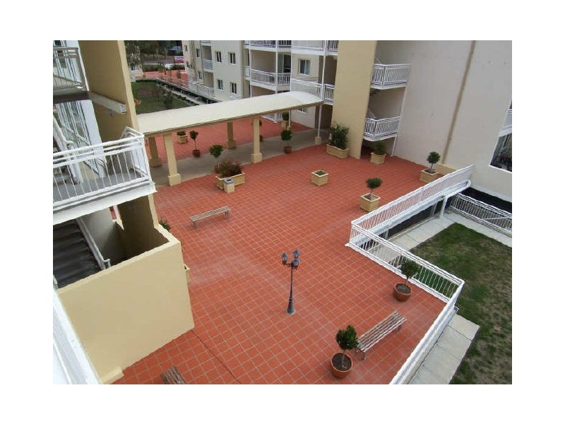 111/68 Hardwick Crescent, Holt ACT 2615