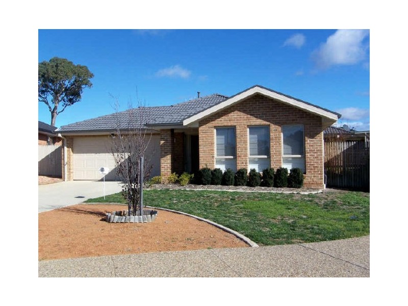 16 Splayd Place, Dunlop ACT 2615