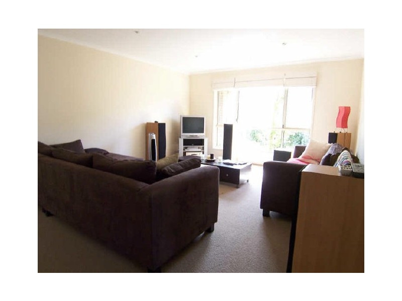 16 Splayd Place, Dunlop ACT 2615