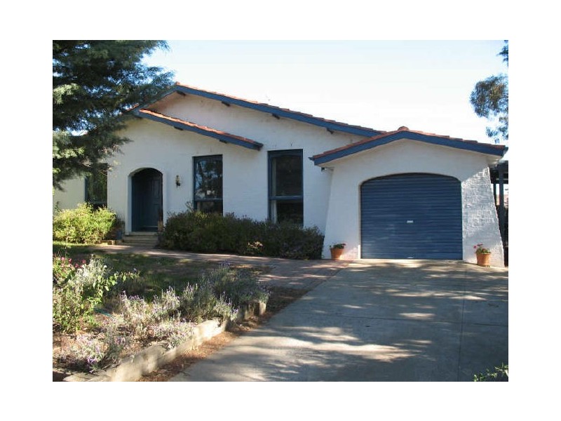 3 Yalgan Place, Giralang ACT 2617