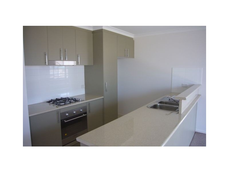 142 Macfarlane Burnett Avenue, Macgregor ACT 2615