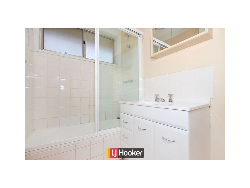 5 Annand Place, Wanniassa ACT 2903