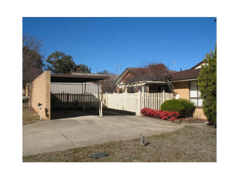 32 Cooney Court, Charnwood ACT 2615
