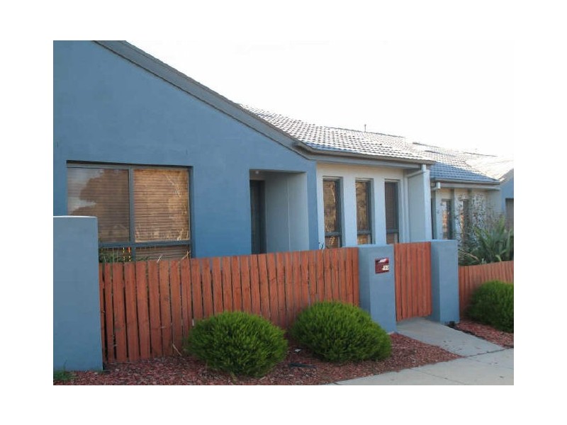 153 Anthony Rolfe Avenue, Gungahlin ACT 2912