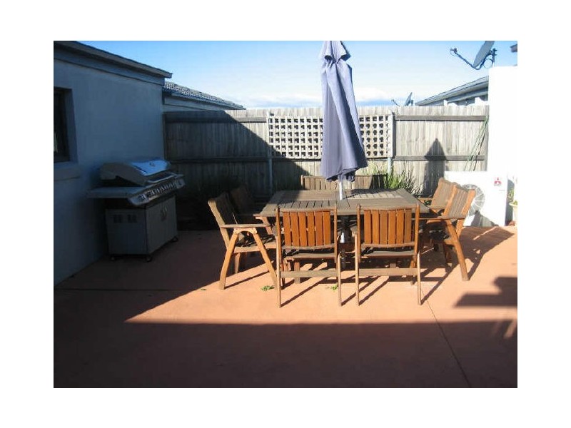 153 Anthony Rolfe Avenue, Gungahlin ACT 2912