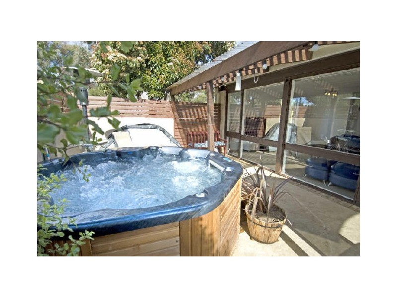 66 Clancy Street, Evatt ACT 2617