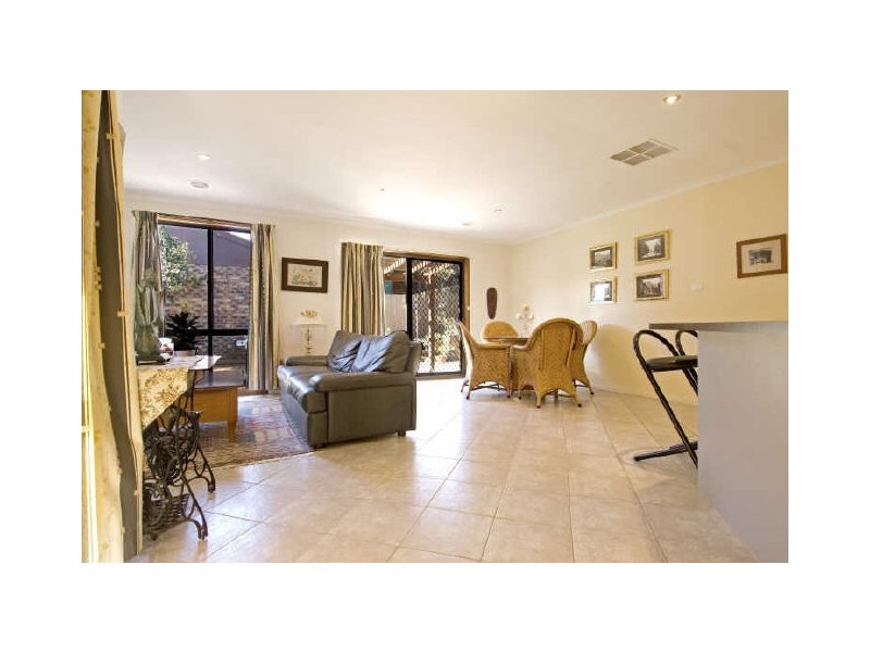 93 William Webb Drive, Mckellar ACT 2617