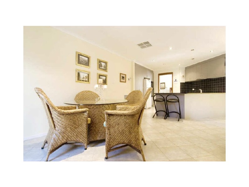 93 William Webb Drive, Mckellar ACT 2617