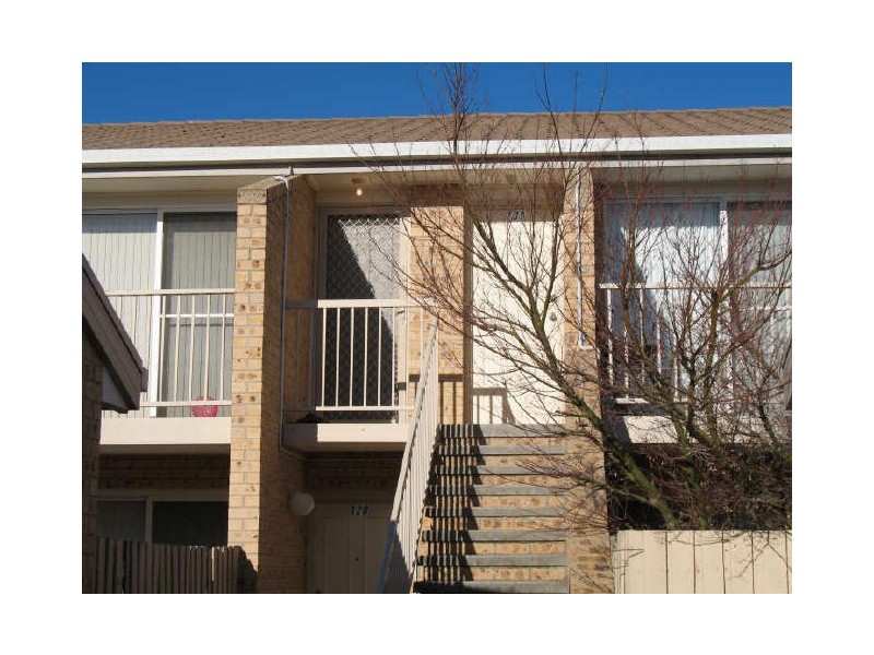 130/15 John Cleland Crescent, Florey ACT 2615