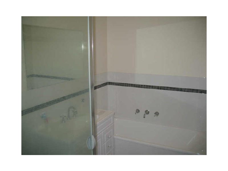 16/2 Yule Street, Amaroo ACT 2914