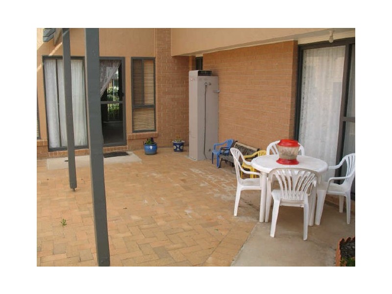 16/2 Yule Street, Amaroo ACT 2914