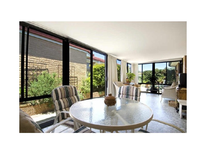 33 Pedrail Place, Dunlop ACT 2615