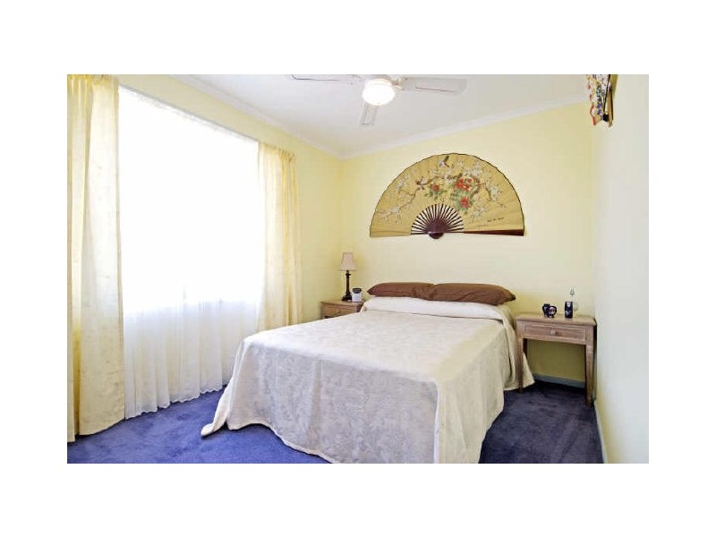 33 Pedrail Place, Dunlop ACT 2615