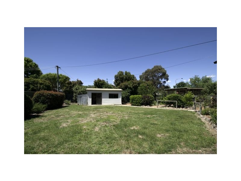 2 Ashburton Cct, Kaleen ACT 2617