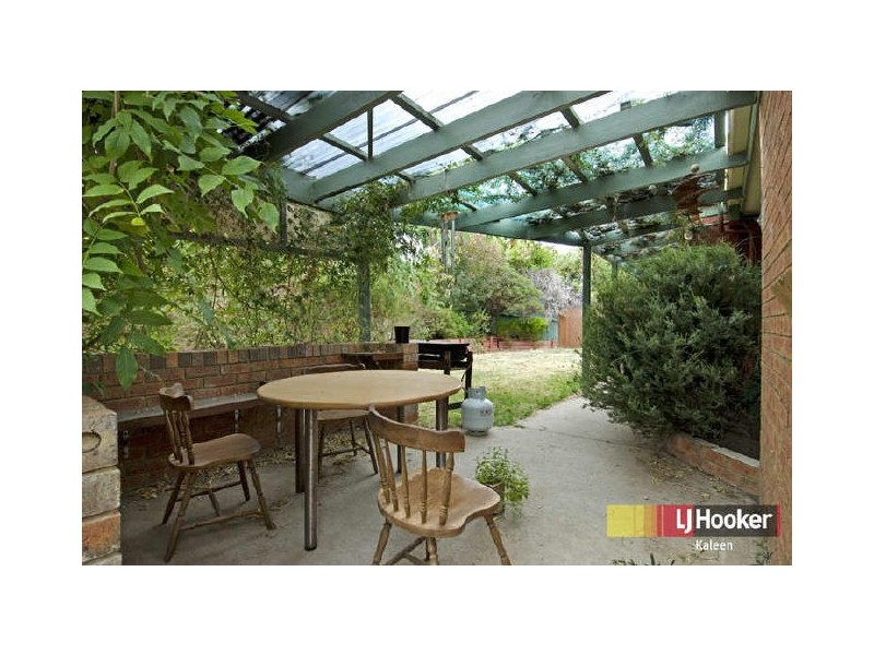 8 Alma Close, Palmerston ACT 2913