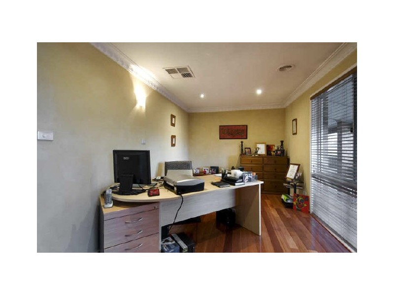 14 Buggy Crescent, Mckellar ACT 2617