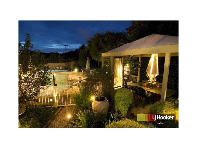 6 Buggy Crescent, Mckellar ACT 2617