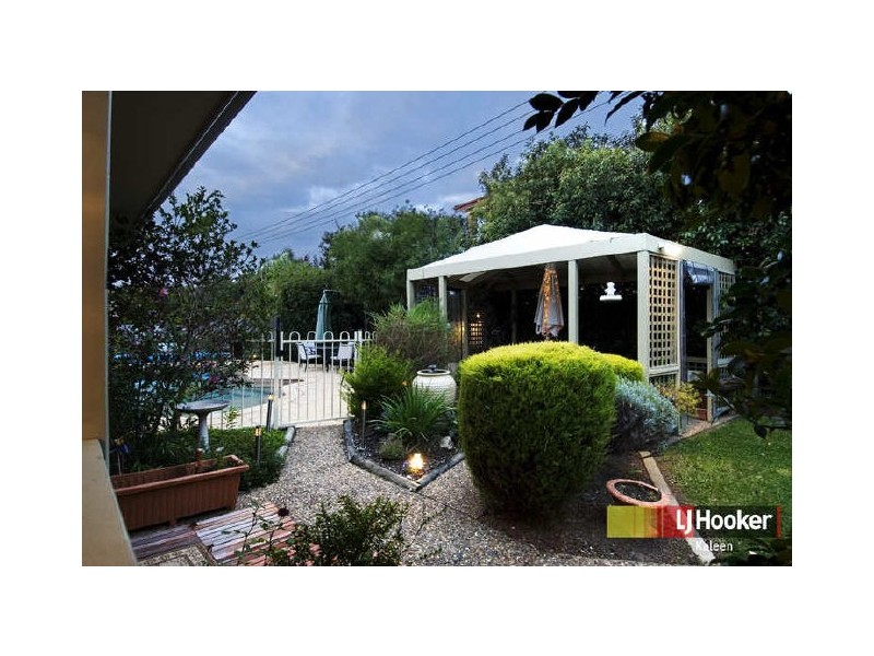 6 Buggy Crescent, Mckellar ACT 2617