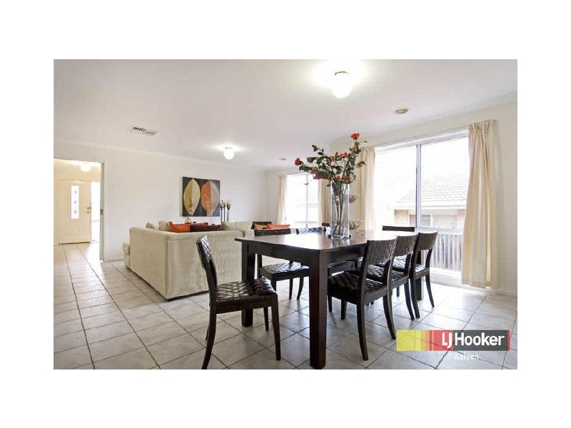 11 Cockatoo Place, Nicholls ACT 2913