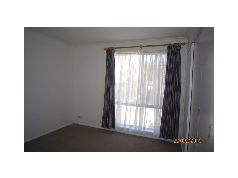 15 Bertram Street, Fadden ACT 2904