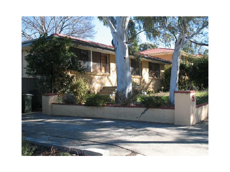 80 Chuculba Crescent, Giralang ACT 2617