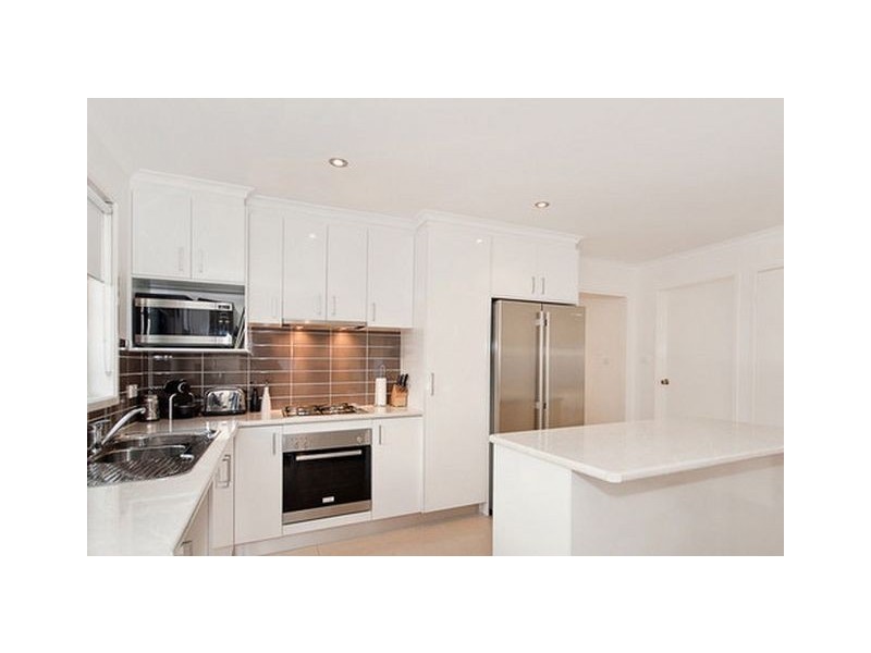 10 Rubeo Street, Forde ACT 2914