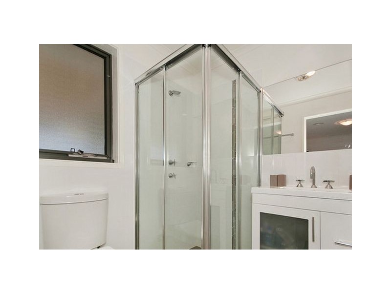 10 Rubeo Street, Forde ACT 2914