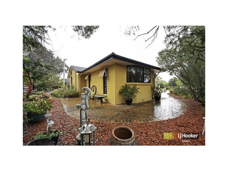 10 Oakover Circuit, Kaleen ACT 2617