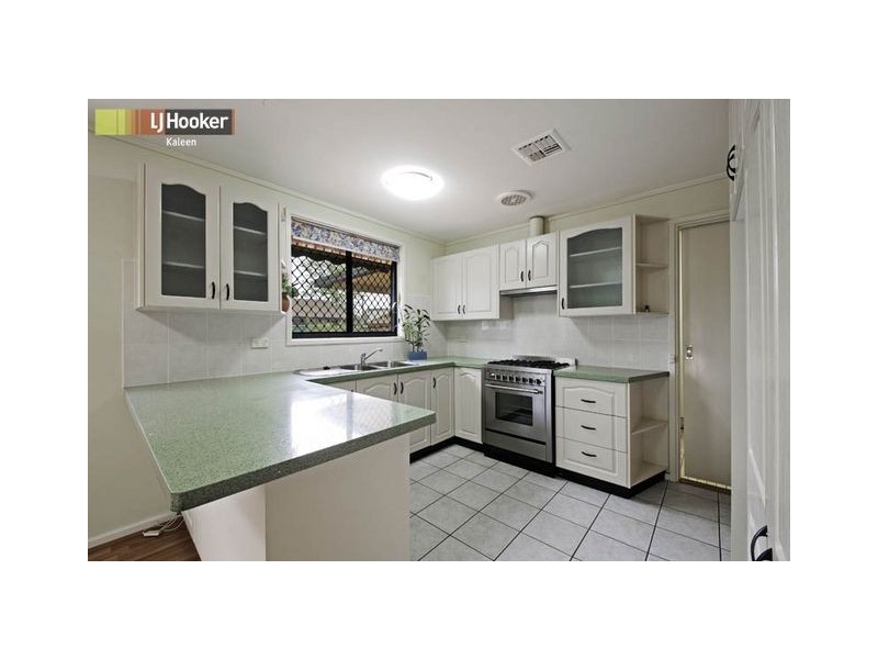 10 Oakover Circuit, Kaleen ACT 2617