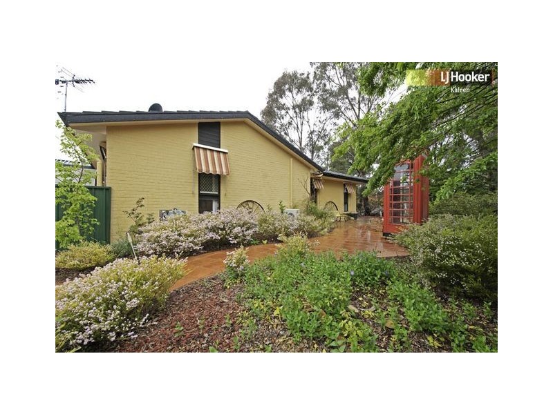 10 Oakover Circuit, Kaleen ACT 2617