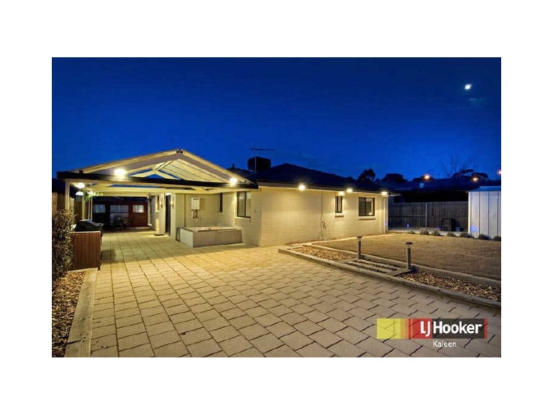 5 Swallow Street, Dunlop ACT 2615