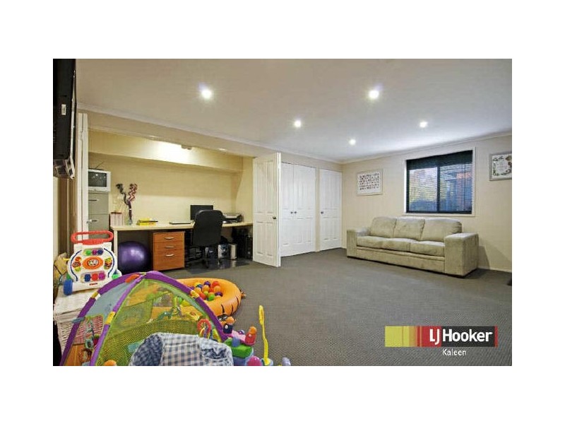 5 Swallow Street, Dunlop ACT 2615