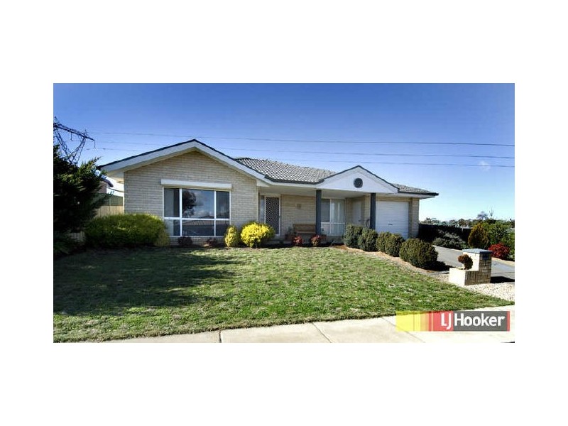 5 Doutney Place, Dunlop ACT 2615