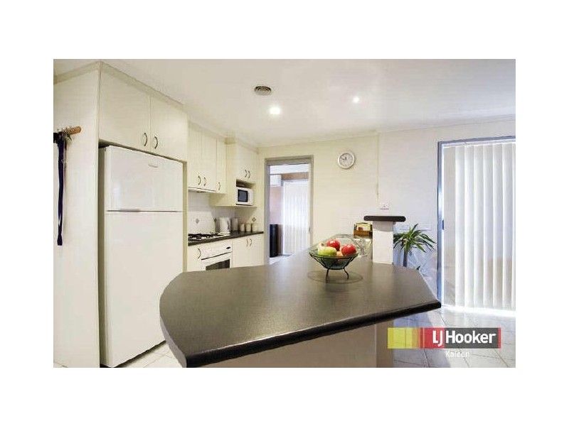 5 Doutney Place, Dunlop ACT 2615