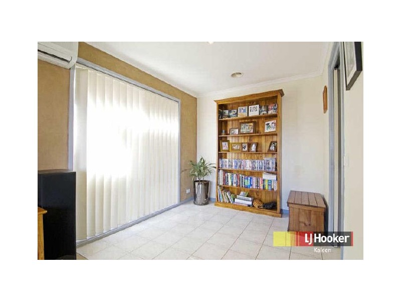 5 Doutney Place, Dunlop ACT 2615