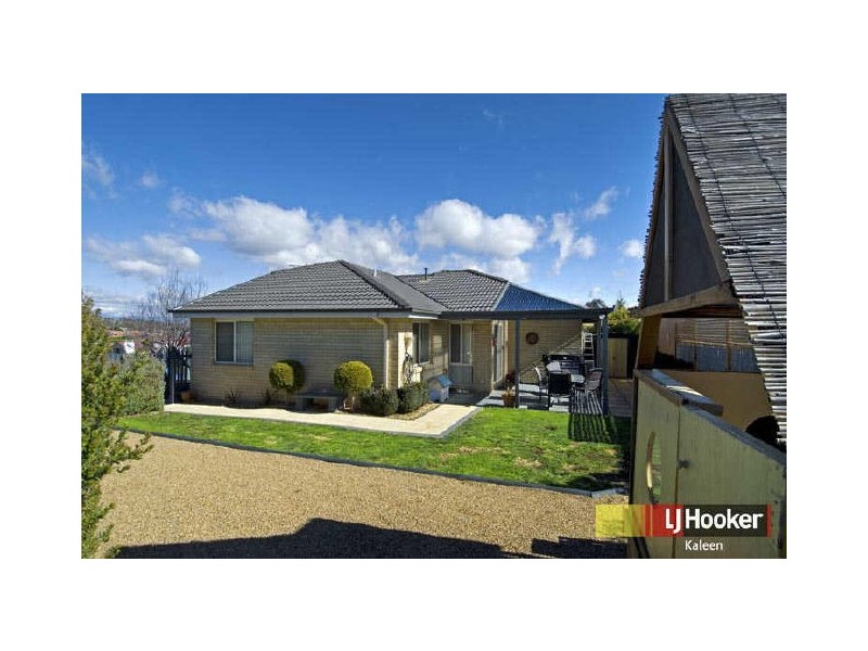 5 Doutney Place, Dunlop ACT 2615
