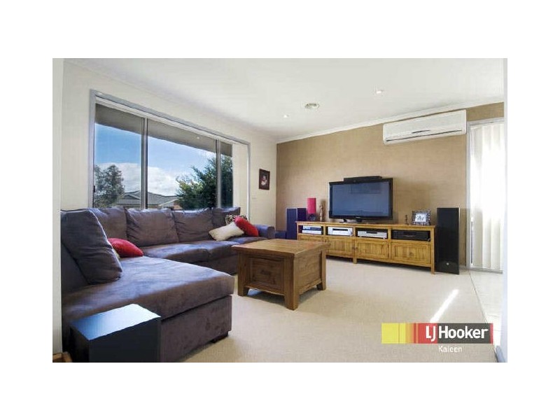 5 Doutney Place, Dunlop ACT 2615