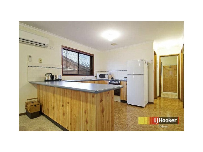 20 McKeahnie Street, Queanbeyan NSW 2620