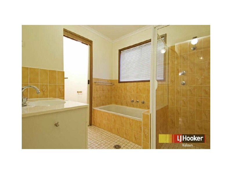 20 McKeahnie Street, Queanbeyan NSW 2620
