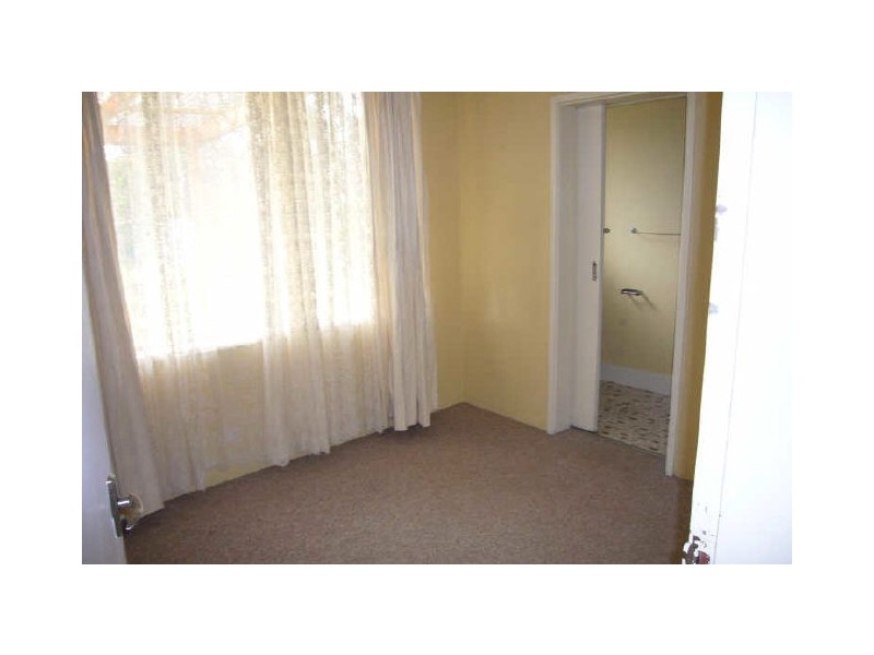 12 Belconnen Way, Page ACT 2614