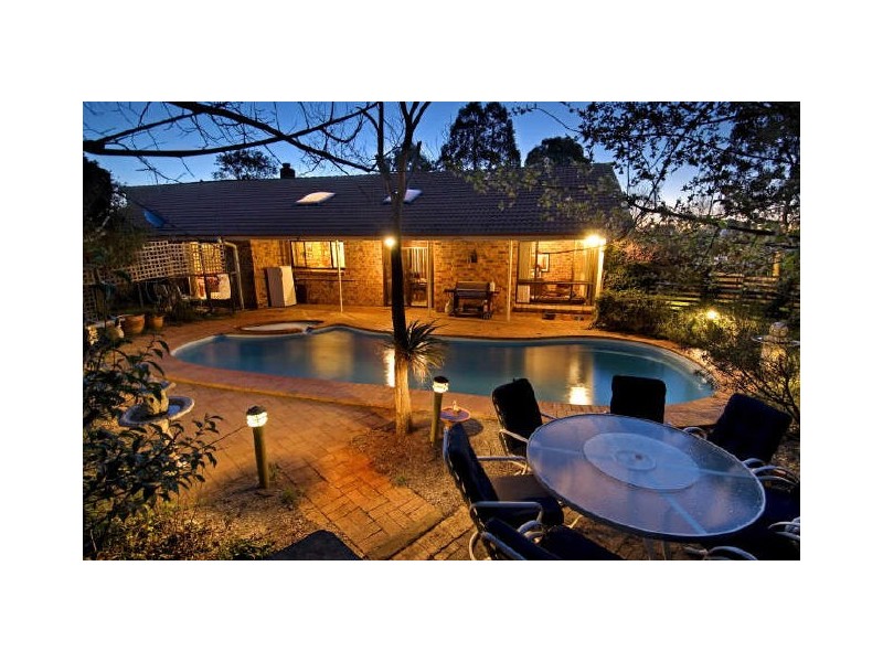 8 Rigel Place, Giralang ACT 2617