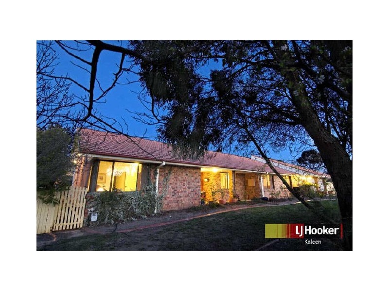 8 Rigel Place, Giralang ACT 2617