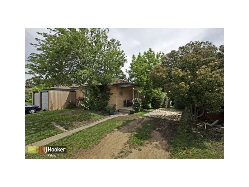 4 Forsyth Place, Charnwood ACT 2615