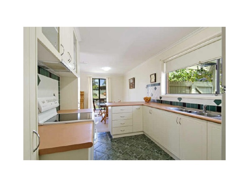 10 Powers Place, Latham ACT 2615